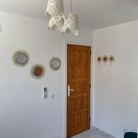 Villa En Primera Linea De Mar Con Piscina Privada